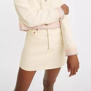 NWT Levi’s Rainbow Ribcage Denim Jean Skirt White Ecru Size 27